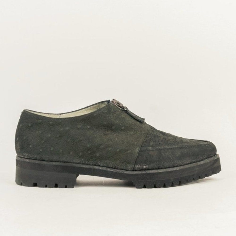 Senso Katia Black Ostrich-Texture Loafers